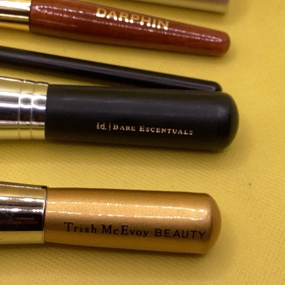 VINTAGE MAKEUP BRUSHES MIXED BRAND LOT of 5 - Picture 5 of 6